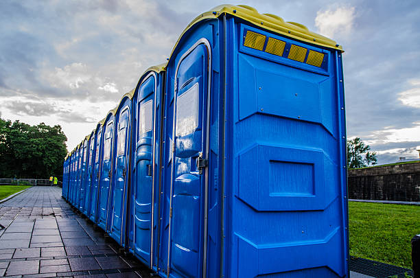 Best Portable toilet rental cost  in Willard, OH
